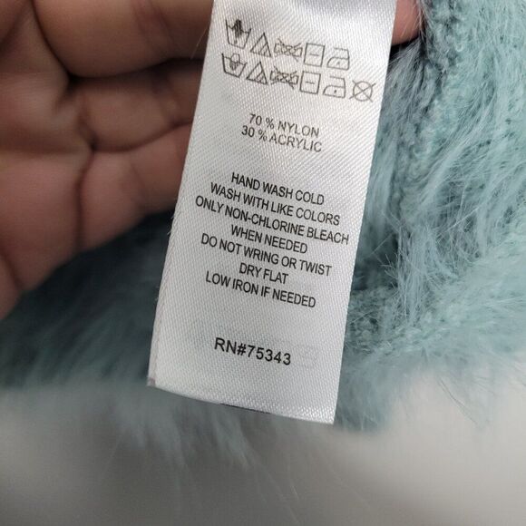 If It Were Me soft blue furry preppy clean girl feminine sweater size medium - Picture 5 of 7